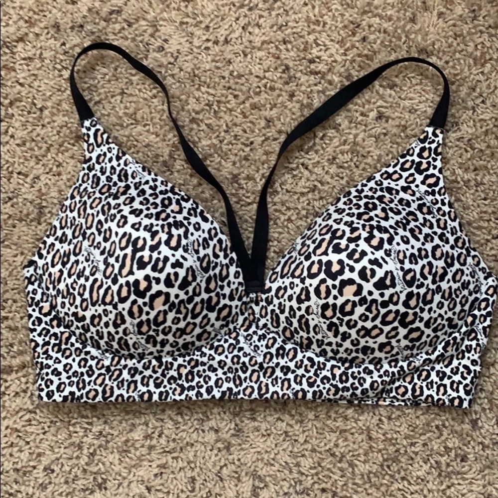 Victoria’s Secret animal print bra 36D
